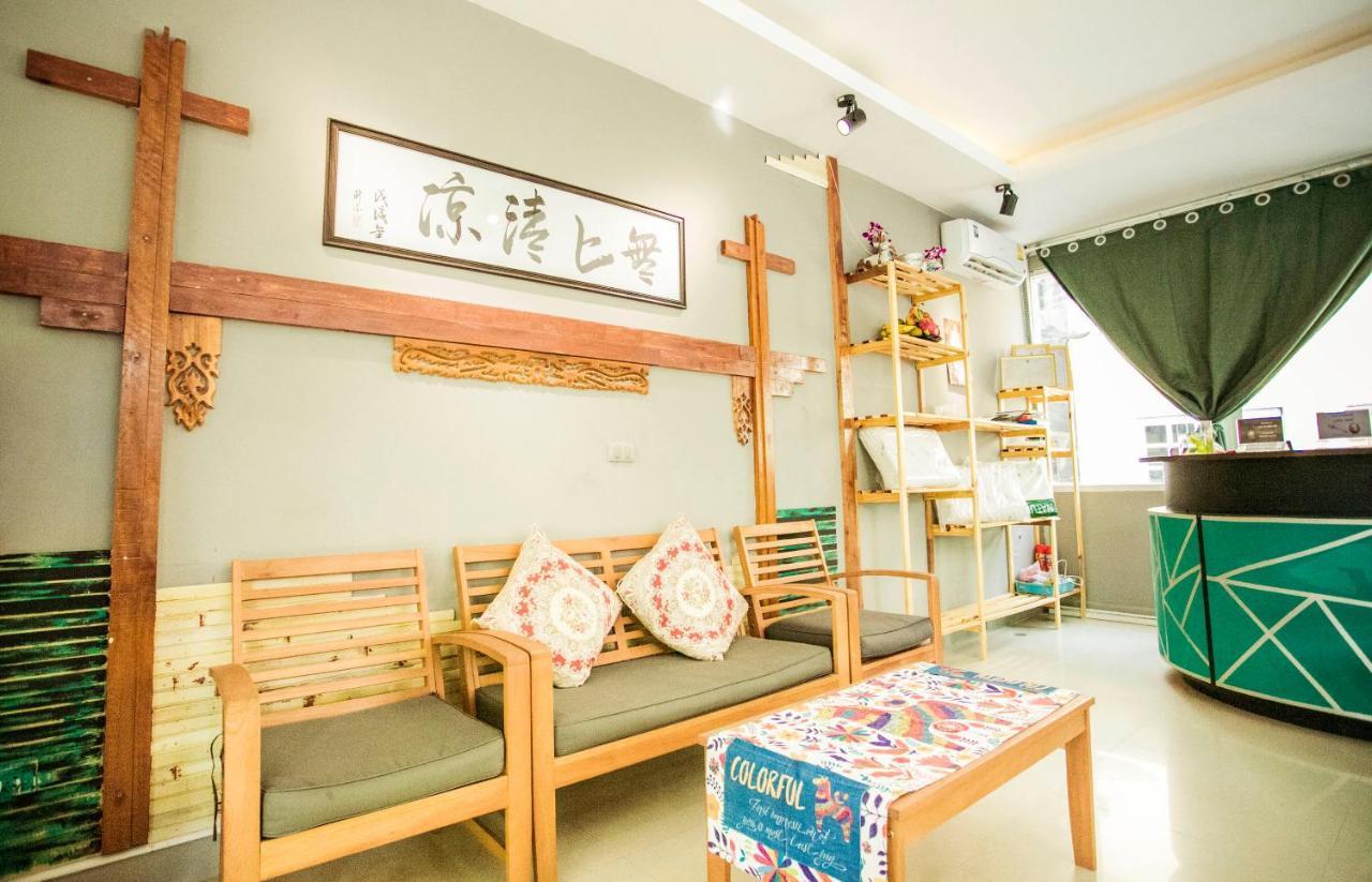 Shanmen Art House Phuket Patong Extérieur photo